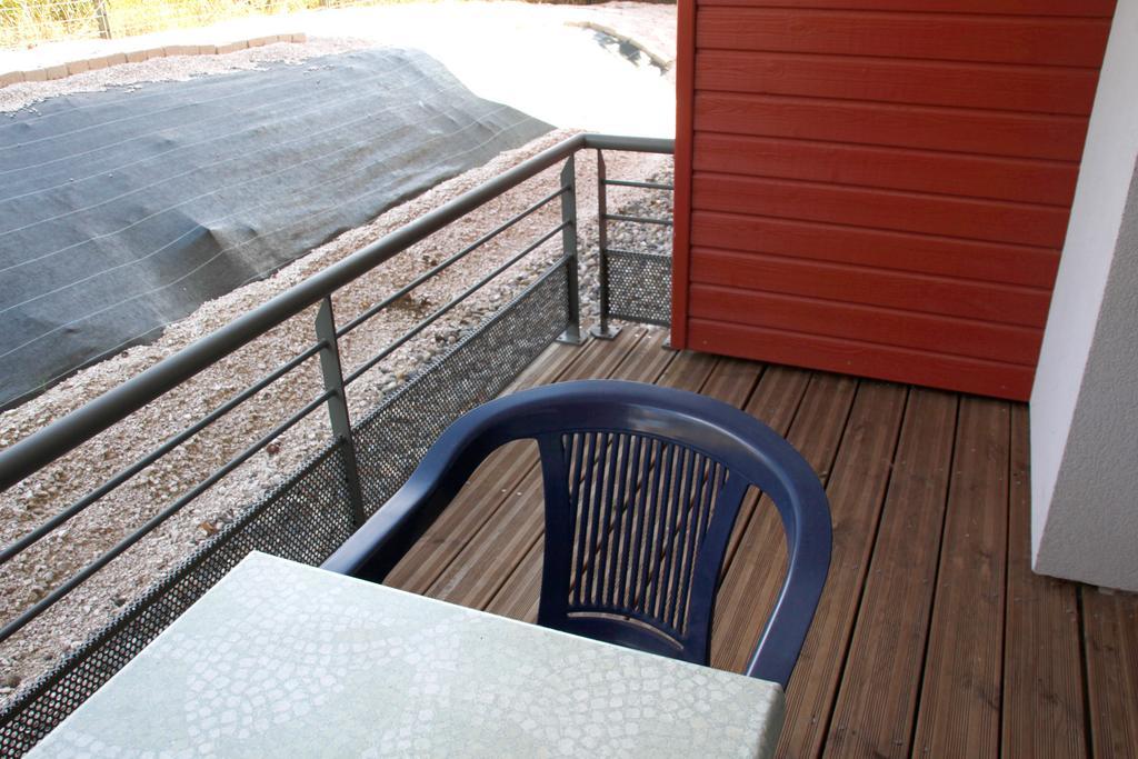 Logis Hotels - Hotel Et Restaurant Le Relais Des Garrigues Grisolles  Room photo