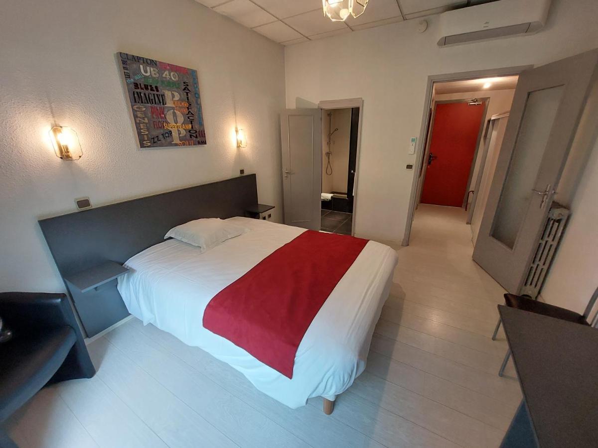 Logis Hotels - Hotel Et Restaurant Le Relais Des Garrigues Grisolles  Exterior photo