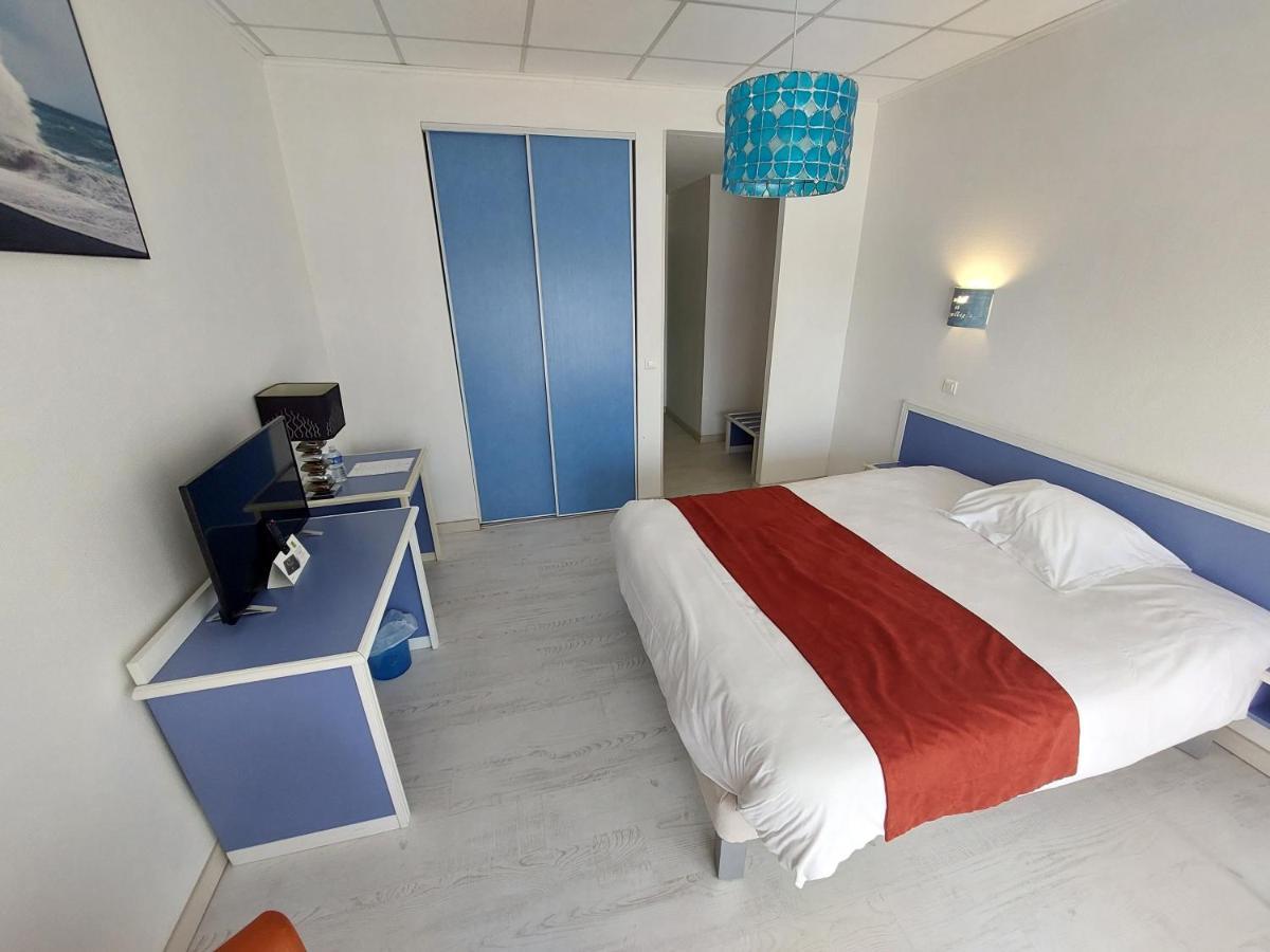 Logis Hotels - Hotel Et Restaurant Le Relais Des Garrigues Grisolles  Exterior photo